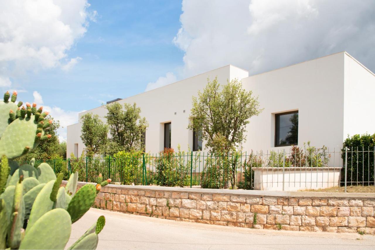Lisetta Gardens Boutique & Suites Cisternino Exterior foto
